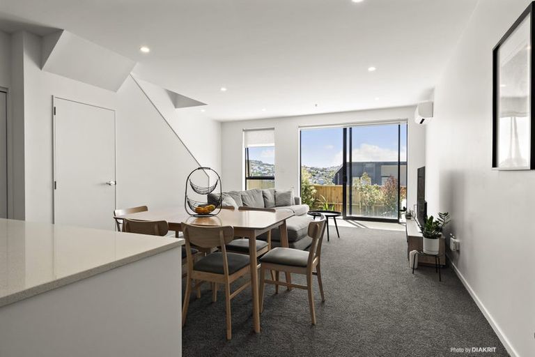 Photo of property in 14/62 Spenmoor Street, Newlands, Wellington, 6037