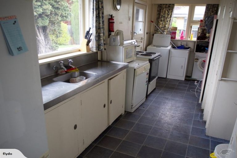 Photo of property in 310 Riccarton Road, Upper Riccarton, Christchurch, 8041