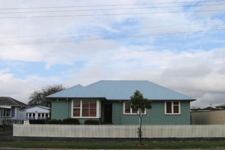 Photo of property in 4 Vardon Road, St Andrews, Hamilton, 3200