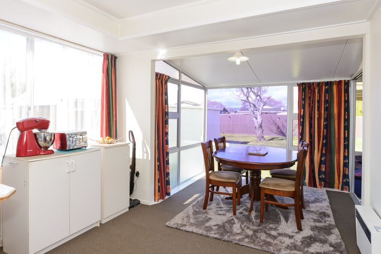 Photo of property in 113 Apollo Parade, Milson, Palmerston North, 4414