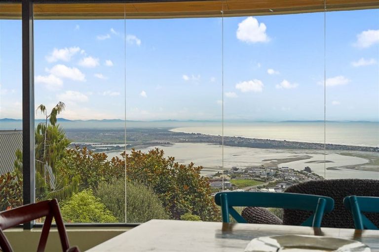 Photo of property in 3 Gardenhill Lane, Redcliffs, Christchurch, 8081