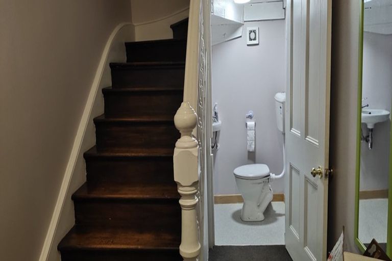 Photo of property in 197a Grant Road, Thorndon, Wellington, 6011