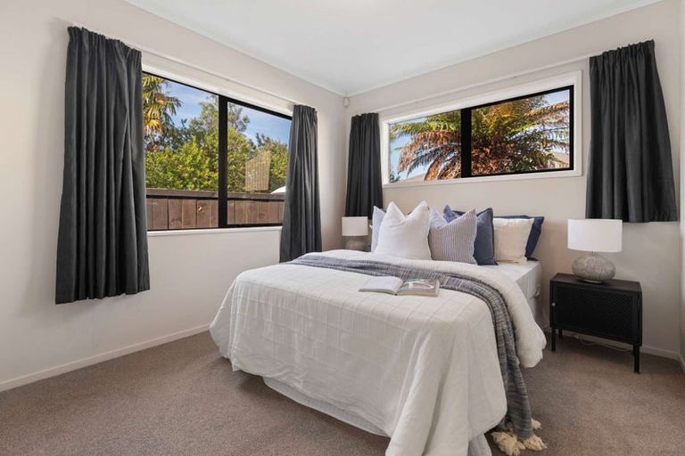 Photo of property in 30b Robinson Avenue, Holdens Bay, Rotorua, 3010