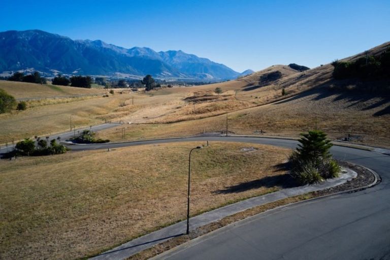 Photo of property in 6 Knowles Crescent, Kaikoura Flat, Kaikoura, 7371