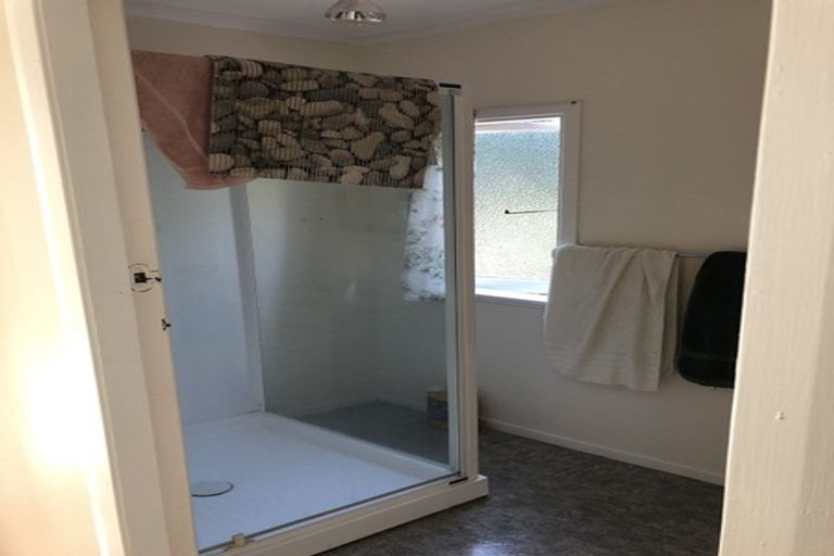 Photo of property in 63 North Street, Mokau, 4376