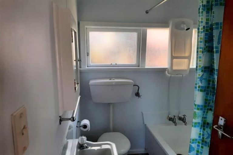 Photo of property in 32 Robe Street, New Plymouth, 4310