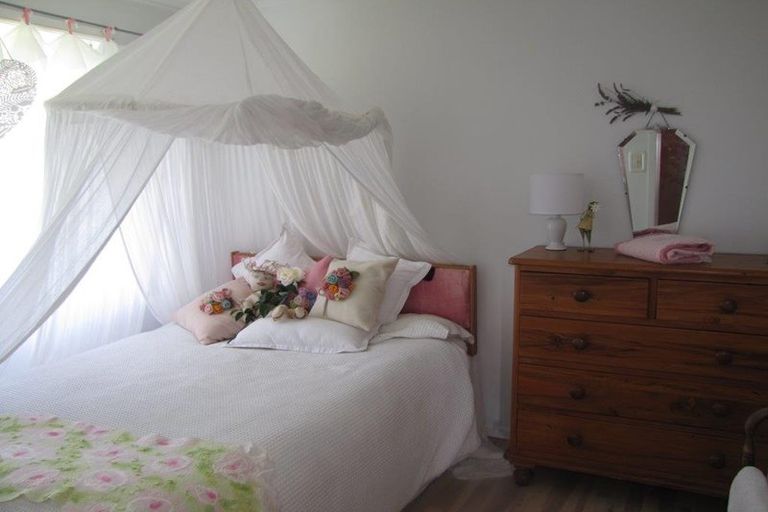 Photo of property in 222 Waikiekie Road, Thames, 3500