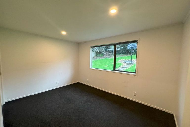 Photo of property in 13 Lendenfeld Drive, Papatoetoe, Auckland, 2025