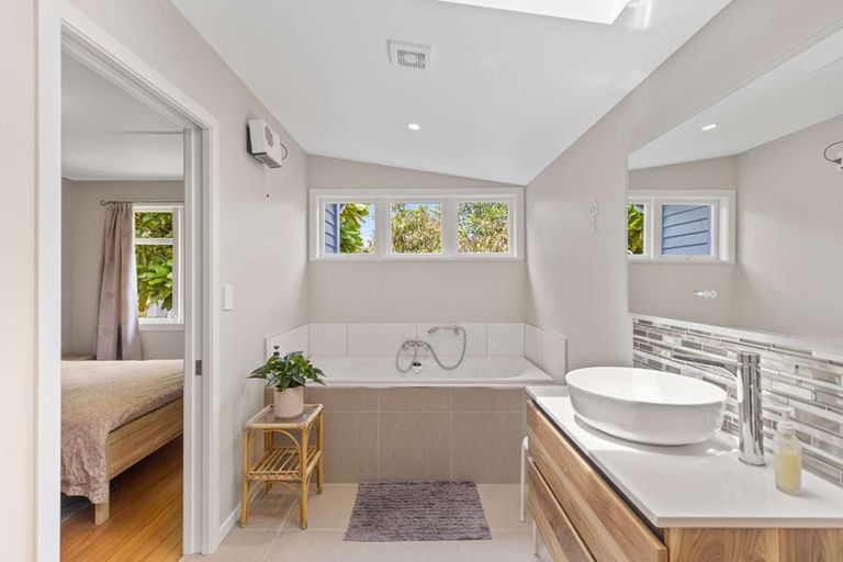 Photo of property in 123 Trewavas Street, Motueka, 7120