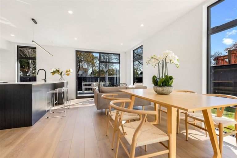 Photo of property in 45 Repton Street, Merivale, Christchurch, 8014