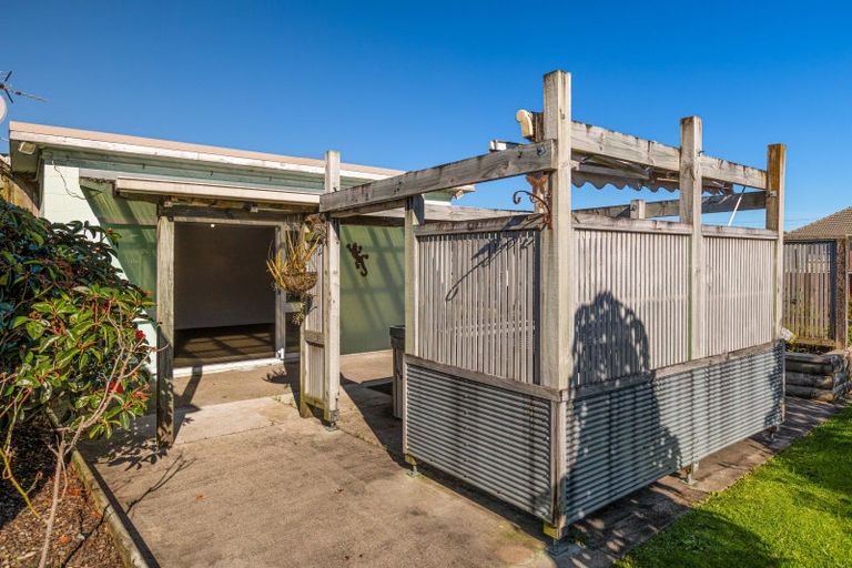 Photo of property in 53 Blake Street, Waitara, 4320