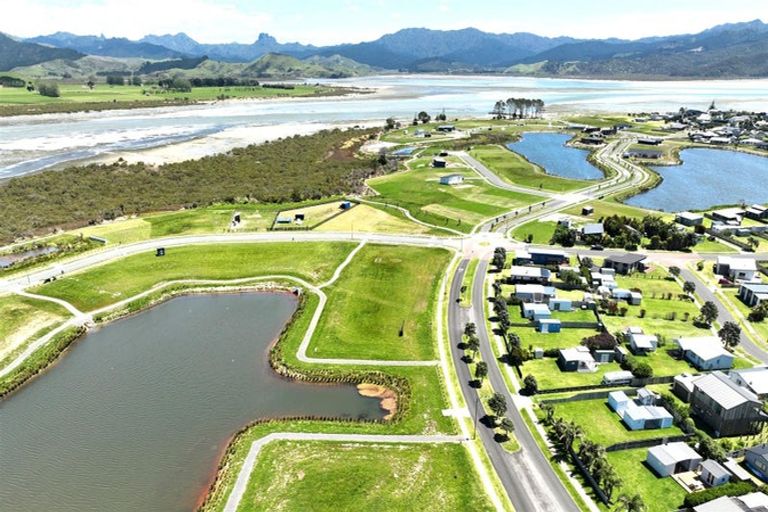 Photo of property in 229 Hamiora Street, Matarangi, 3592