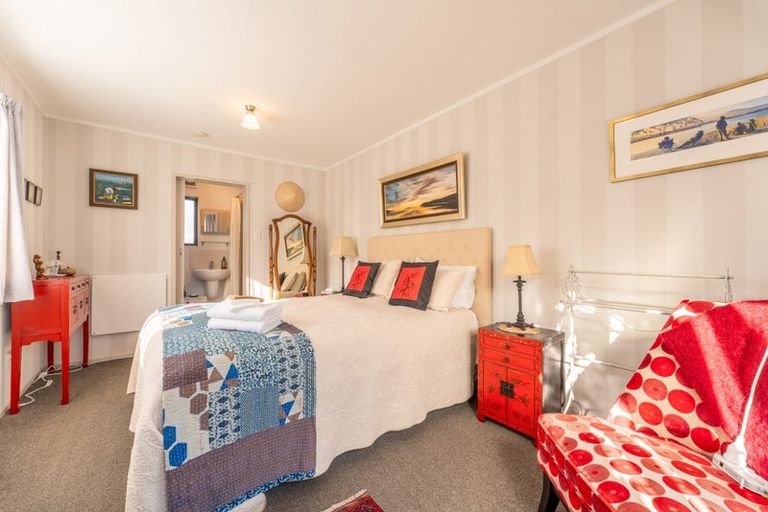 Photo of property in 28 Appleby Street, Hampden, 9410