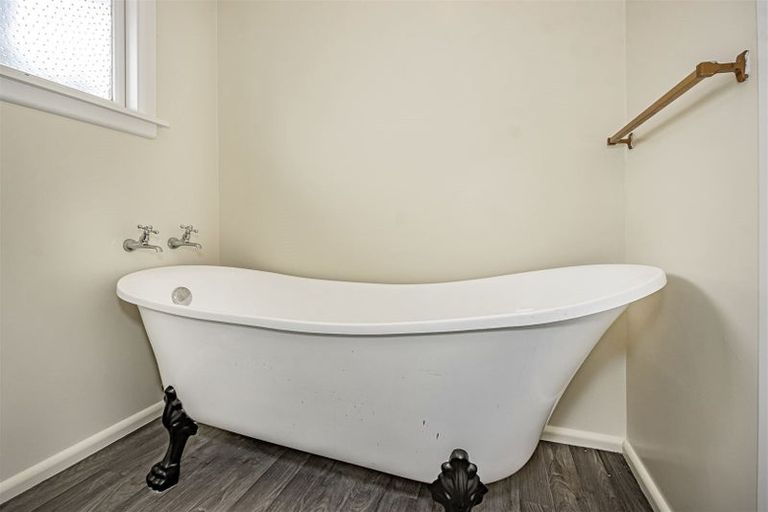 Photo of property in 149 Springs Road, Hornby, Christchurch, 8042