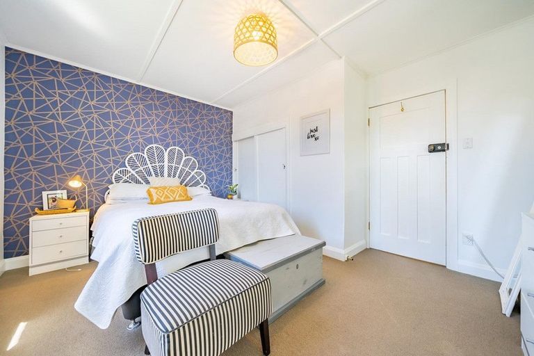 Photo of property in 14 Granville Street, Silverstream, Upper Hutt, 5019