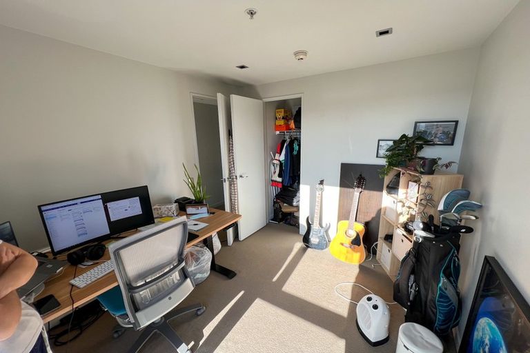 Photo of property in Monument Apartments, 9d/245 Wakefield Street, Te Aro, Wellington, 6011