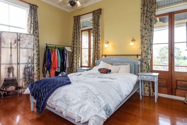 Photo of property in 300 Queen Sh25 Street, Thames, 3500