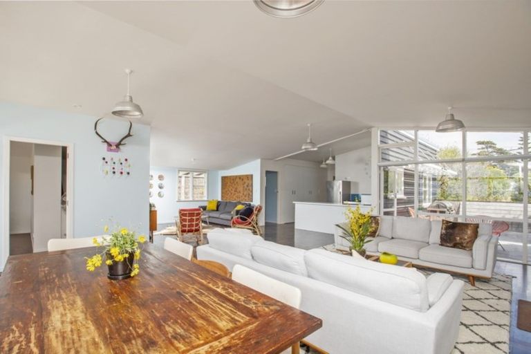 Photo of property in 81 Blue Pacific Parade, Riversdale Beach, Masterton, 5872