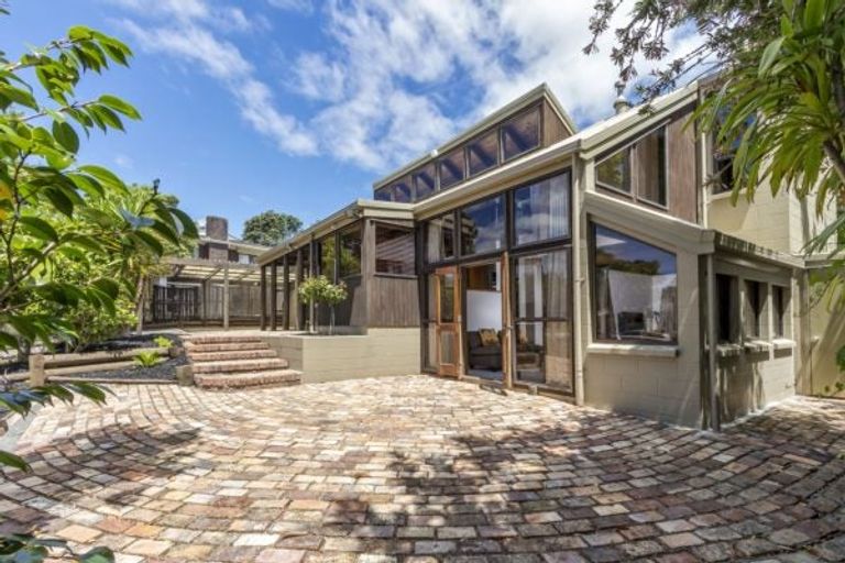 Photo of property in 4 Jandell Crescent, Bucklands Beach, Auckland, 2014