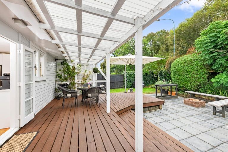 Photo of property in 21 Chartwell Avenue, Glenfield, Auckland, 0629