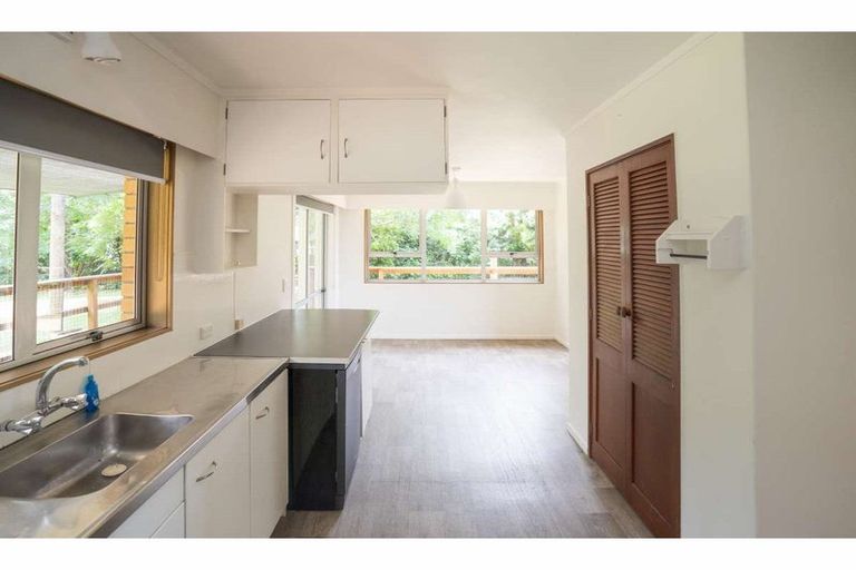 Photo of property in 55 Riverview Road, Kerikeri, 0230