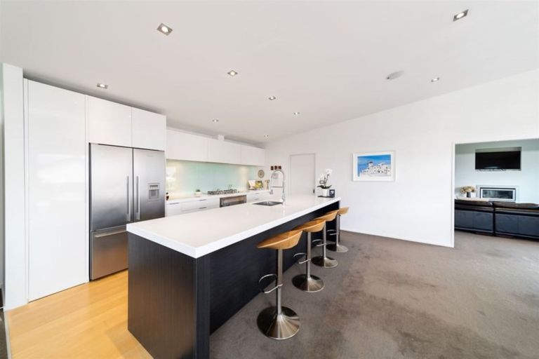 Photo of property in 27 Infinity Drive, Wanaka, 9305