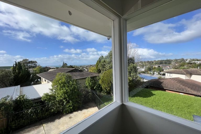 Photo of property in 96 Glamorgan Drive, Torbay, Auckland, 0630
