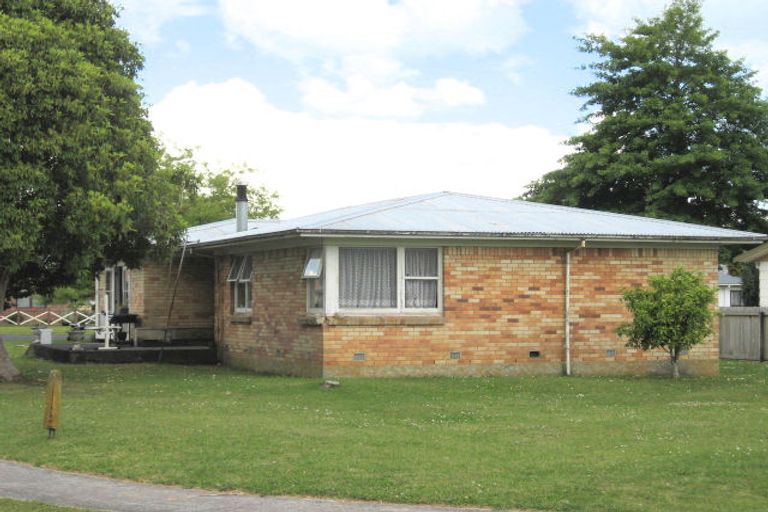 Photo of property in 1 Dickens Place, Leamington, Cambridge, 3432