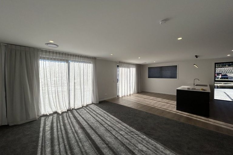 Photo of property in 15 Rowe Drive, Jacks Point, 9371