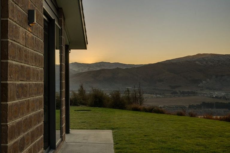 Photo of property in 147 Pigeon Rock Road, Cornish Point, Cromwell, 9384