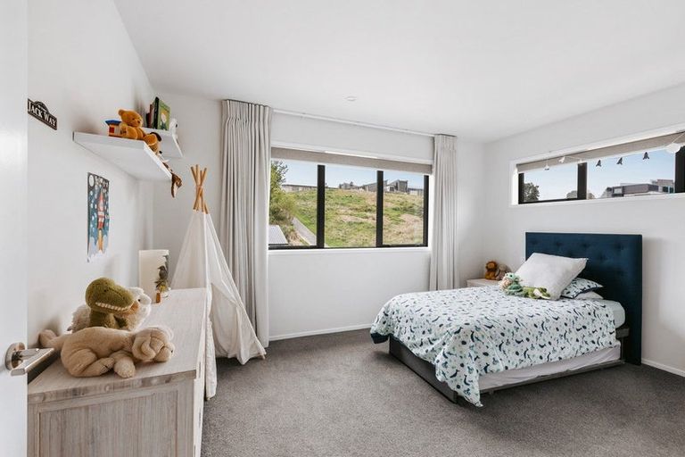 Photo of property in 10 Kissling Terrace, Pyes Pa, Tauranga, 3112