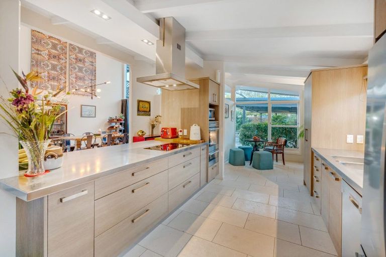 Photo of property in 20a Riverlea Avenue, Pakuranga, Auckland, 2010