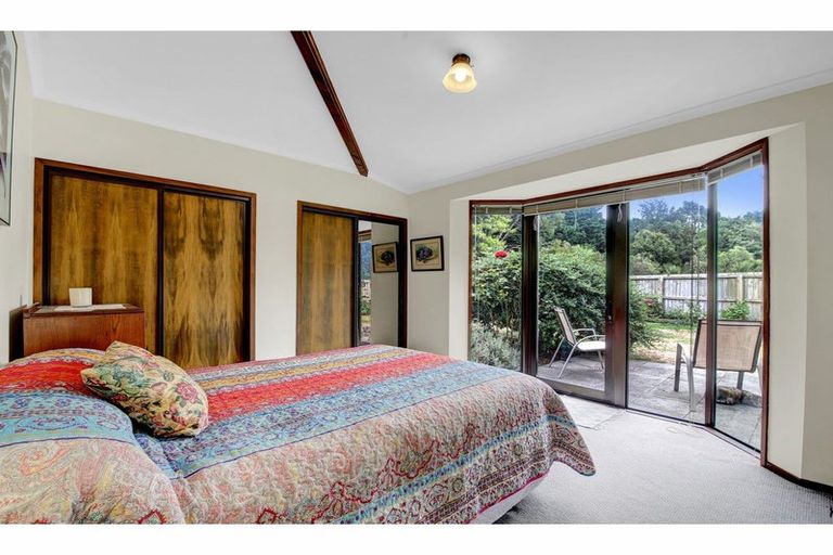 Photo of property in 37 Chinnerys Road, Woodend, 7610