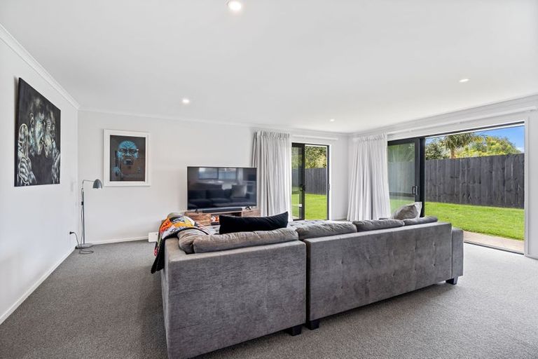 Photo of property in 42 Tamure Place, Ruakaka, 0116