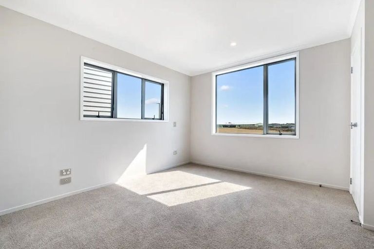 Photo of property in 59 Andrew Jack Road, Silverdale, 0932
