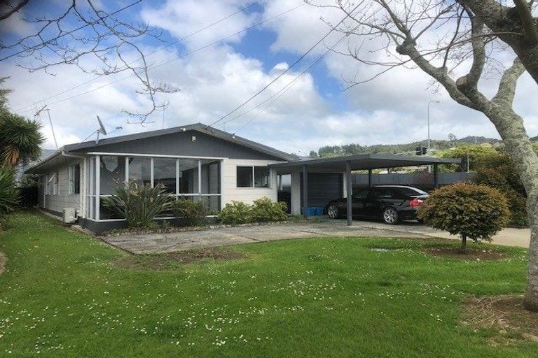 Photo of property in 2 North Street, Woodhill, Whangarei, 0110