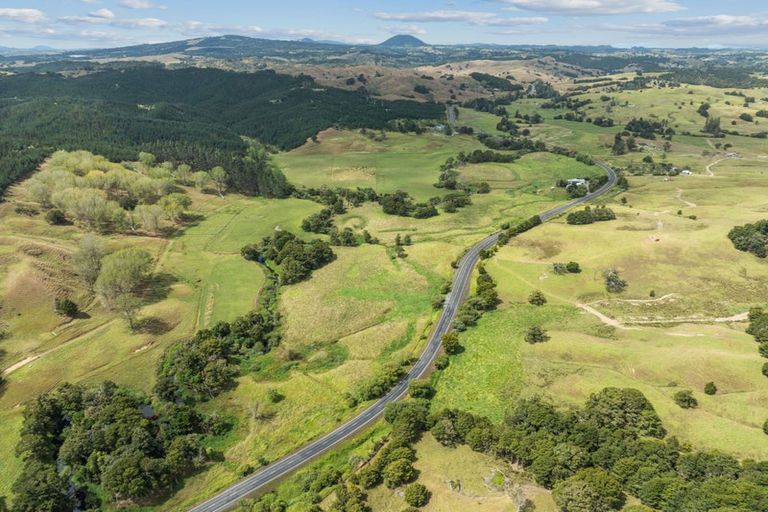 Photo of property in 2612 State Highway 14, Tangiteroria, 0381