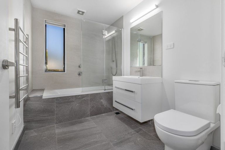 Photo of property in 27 Holystone Road, Whitby, Porirua, 5024