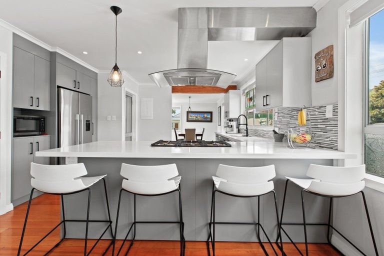 Photo of property in 23 Tokomaru Street, Welbourn, New Plymouth, 4312