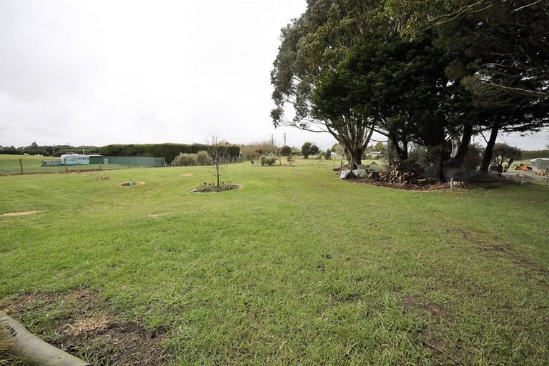Photo of property in 94 Black Road, Otatara, Invercargill, 9879