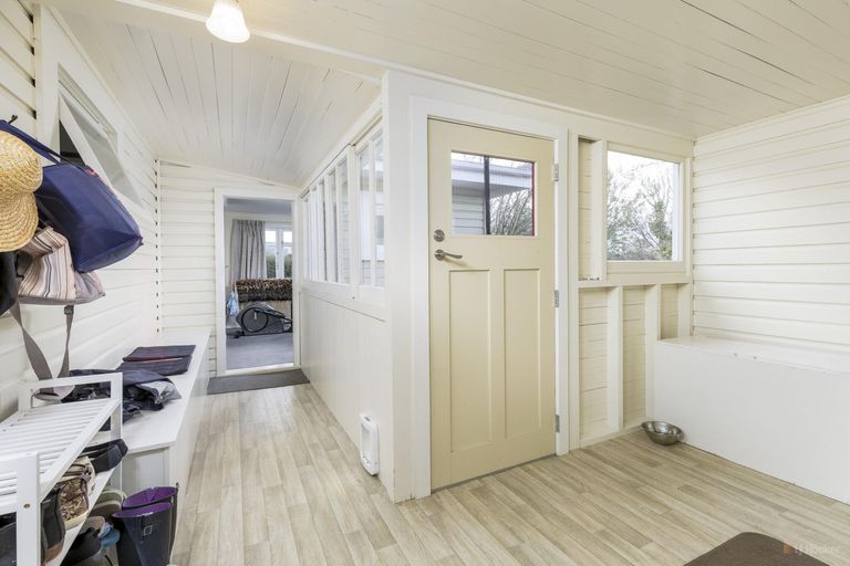 Photo of property in 67 Shearman Street, Waimate, 7924