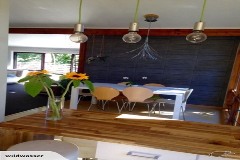 Photo of property in 35 Leinster Avenue, Raumati South, Paraparaumu, 5032