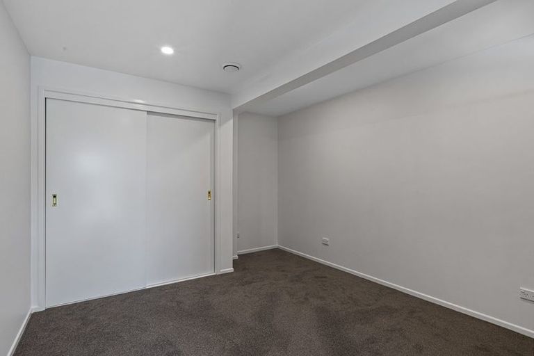 Photo of property in 42 Foster Crescent, Snells Beach, 0920