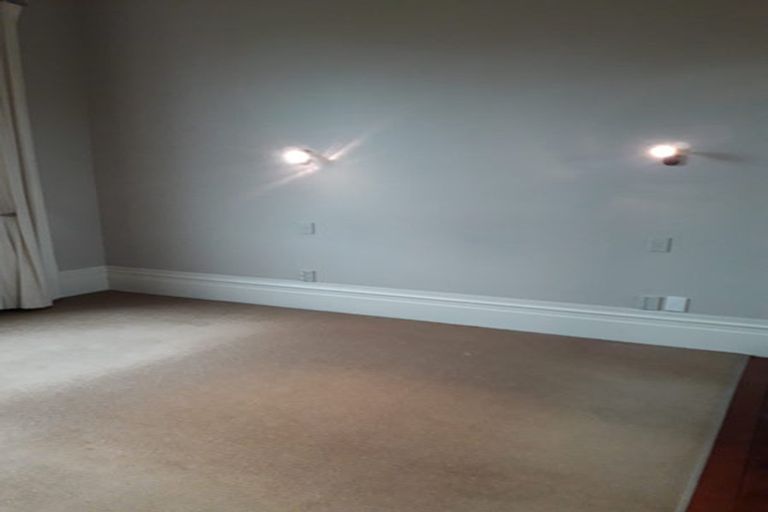 Photo of property in 54 Salamanca Road, Kelburn, Wellington, 6012