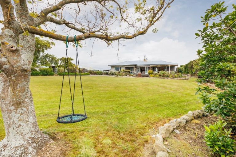 Photo of property in 828 Colyton Road, Bunnythorpe, Feilding, 4775