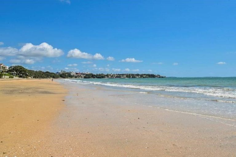 Photo of property in 11 Fifeshire Street, Belmont, Auckland, 0622