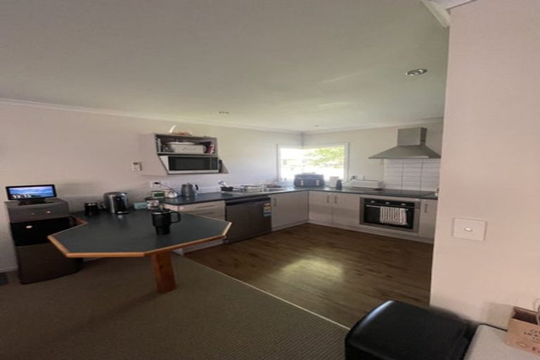 Photo of property in 53/64 Kawaha Point Road, Kawaha Point, Rotorua, 3010