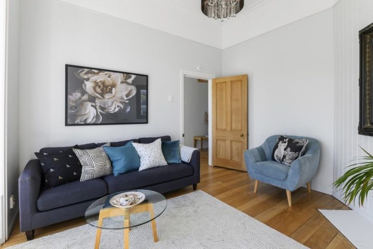 Photo of property in 23 Patuone Avenue, Devonport, Auckland, 0624