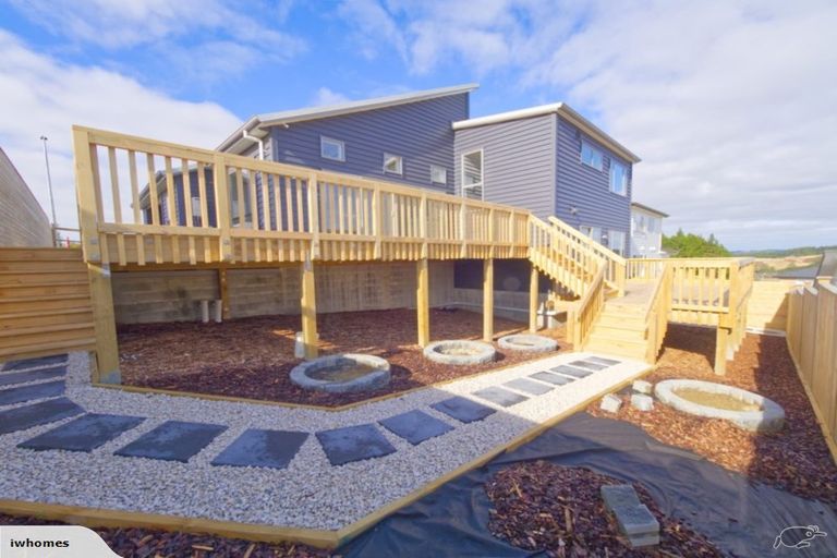 Photo of property in 247 West Hoe Heights, Orewa, 0931