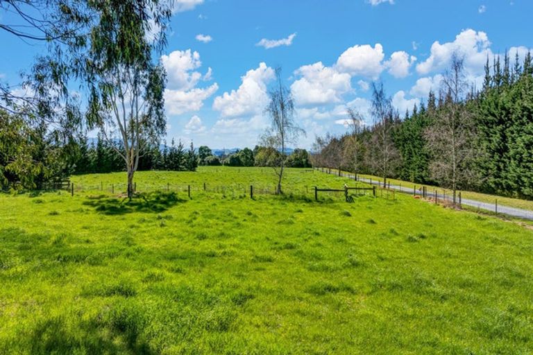 Photo of property in 2469 Tram Road, West Eyreton, Rangiora, 7475